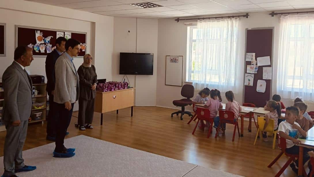 İlçe Kaymakamımız Sn. Esad Mücahit ESKİMEZ, Ulaş Anaokulu'nu Ziyaret Ettiler